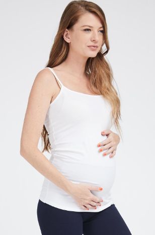 תמונה של גופיית ספגטי להריון לבנה