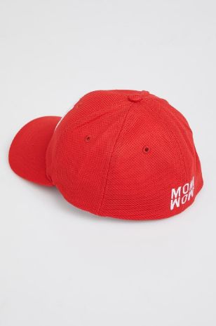 תמונה של כובע MOMWOW אדום