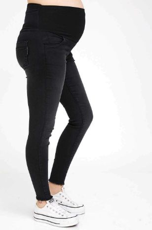 תמונה של סקיני ג'ינס להריון אוליביה שחור