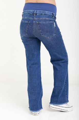 ג'ינס הריון ברבי כחול של אבישג ארבל	סיומת פרומה