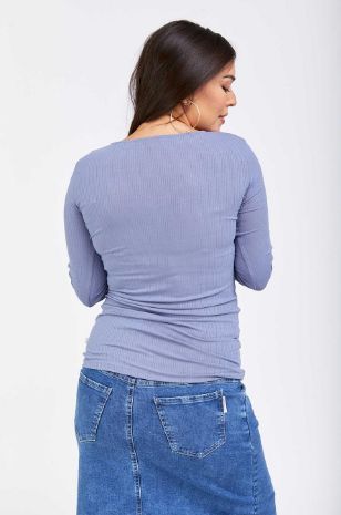 תמונה של חולצת הריון V ריב ש.ארוך ג'ינס