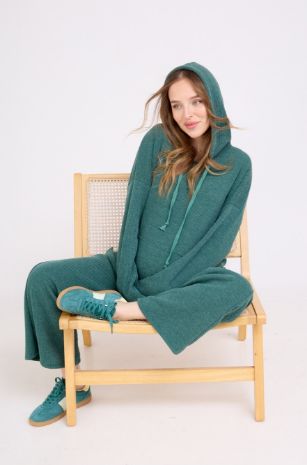 סט סריג ירוק להריון של אבישג ארבל