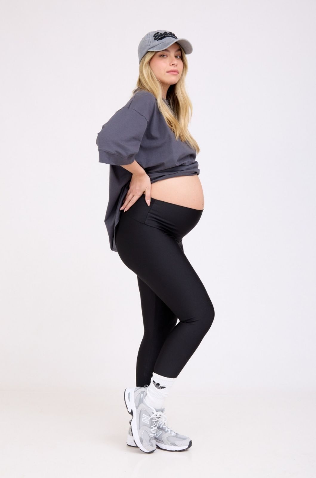 טייץ הריון מבד שייני של אבישג ארבל