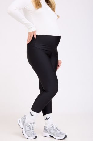 טייץ הריון מבד שייני של אבישג ארבל