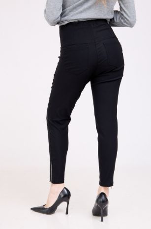 מכנסי הריון אן שחורים של אבישג ארבל