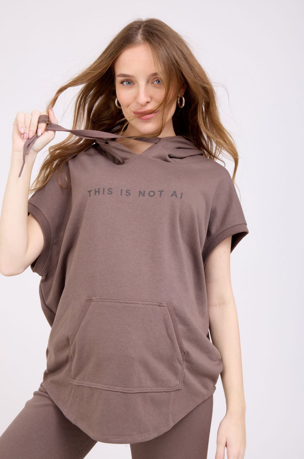 קפוצ'ון הריון NOT AI חום מוקה