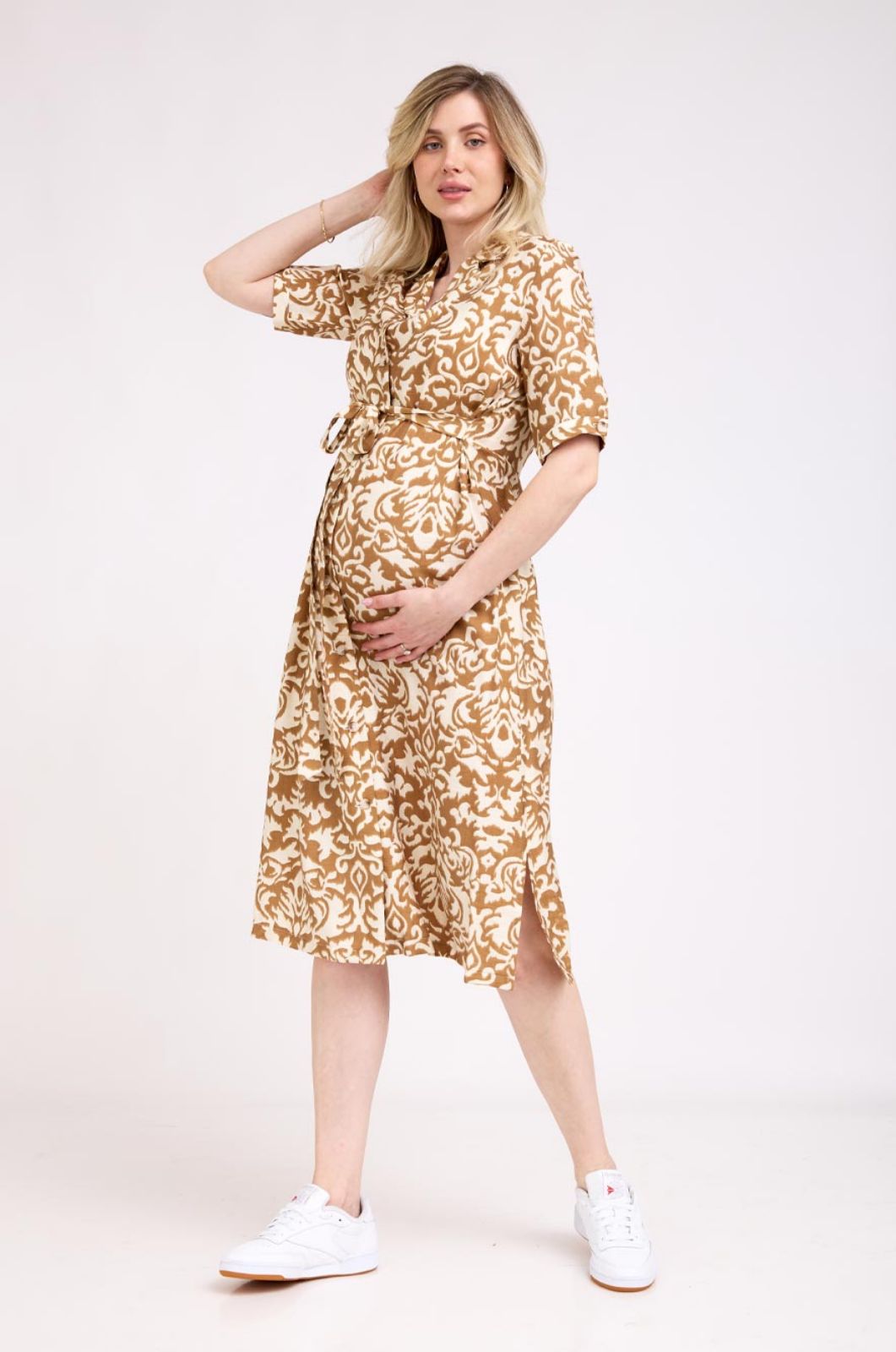 שמלת הריון מלורי קאמל שמנת של אבישג ארבל