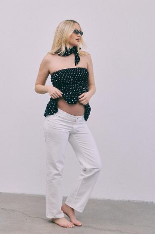 ג'ינס הריון סטלה לבן של אבישג ארבל