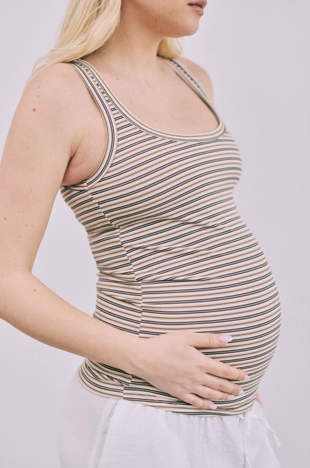 גופיית הריון חן פס חום