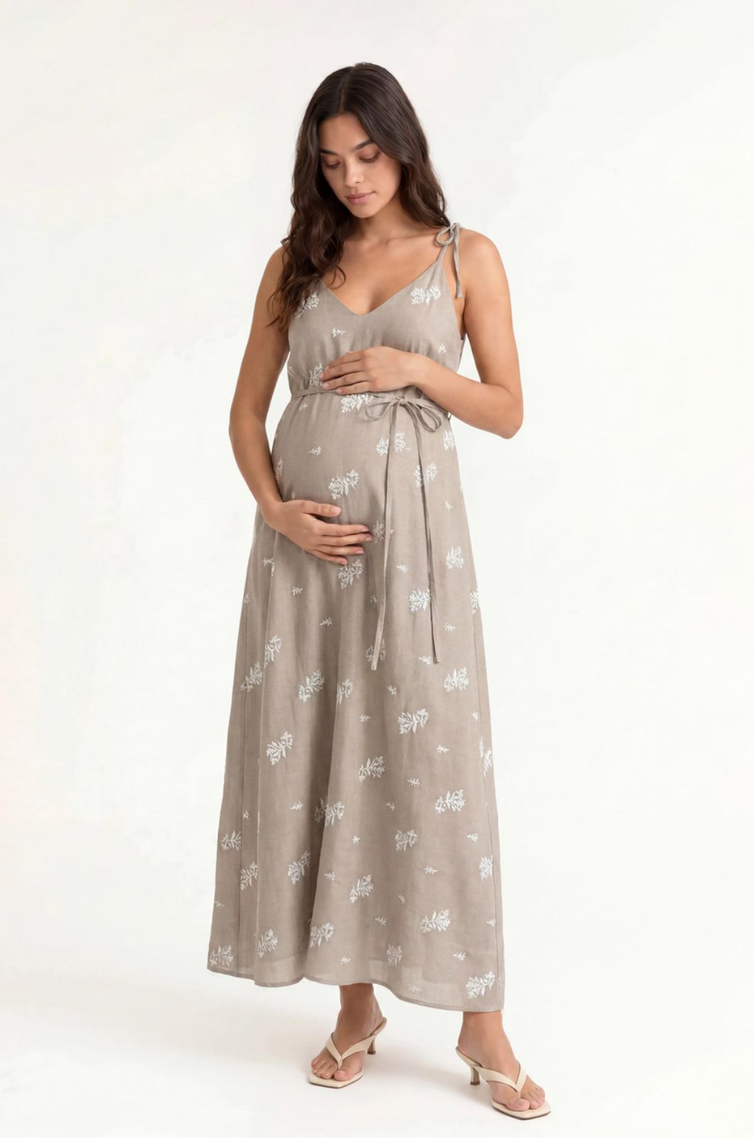 שמלת הריון דבי בז' רקום של אבישג ארבל